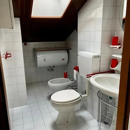 La Casetta Del Gufo Apartmán *